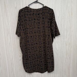 LuLaRoe Irma Tunic Top Small Multicolor High Low Shirt